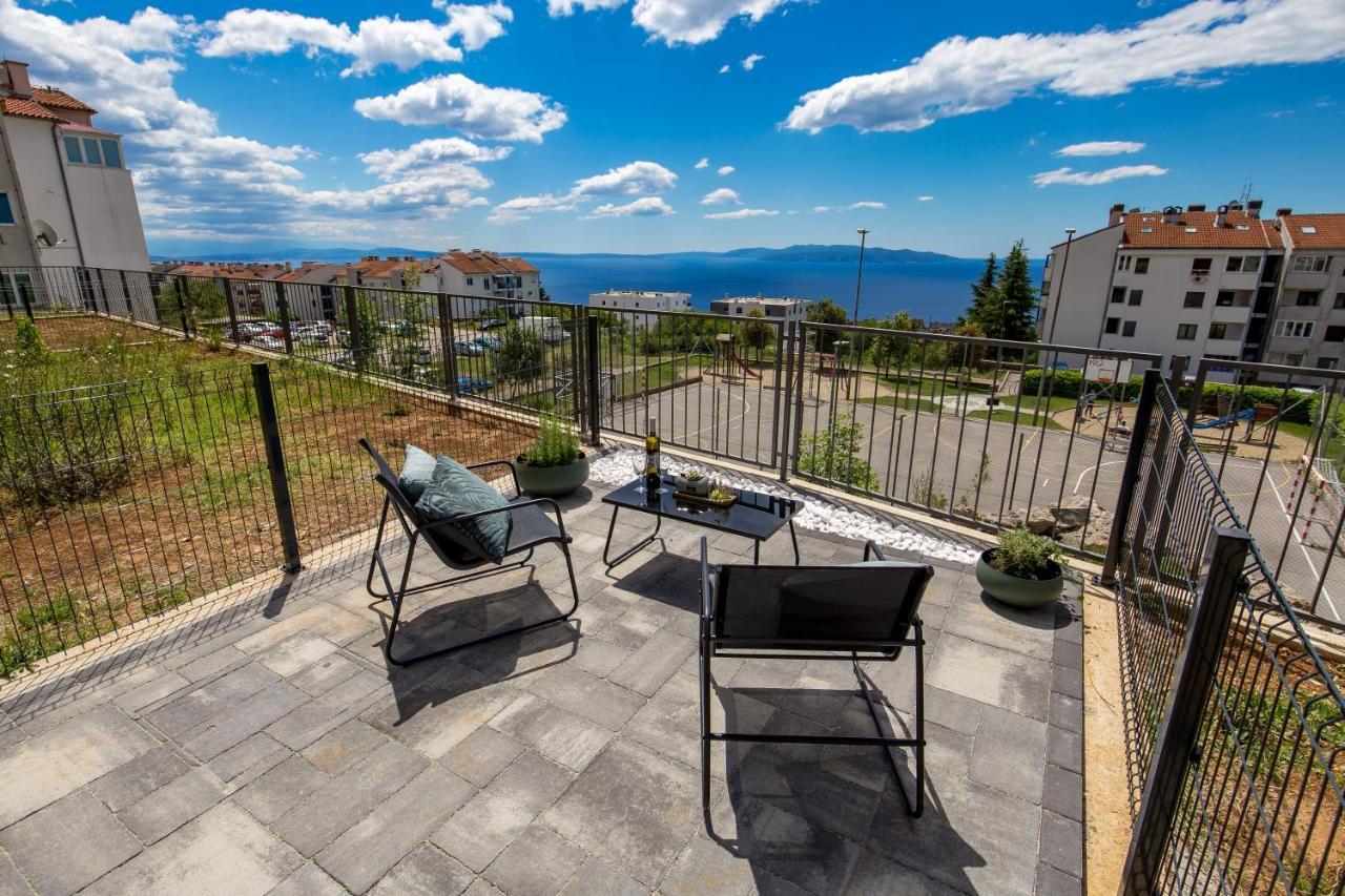Seaview Apartment „Megan“ With Sunny Terrace Kastav Kültér fotó